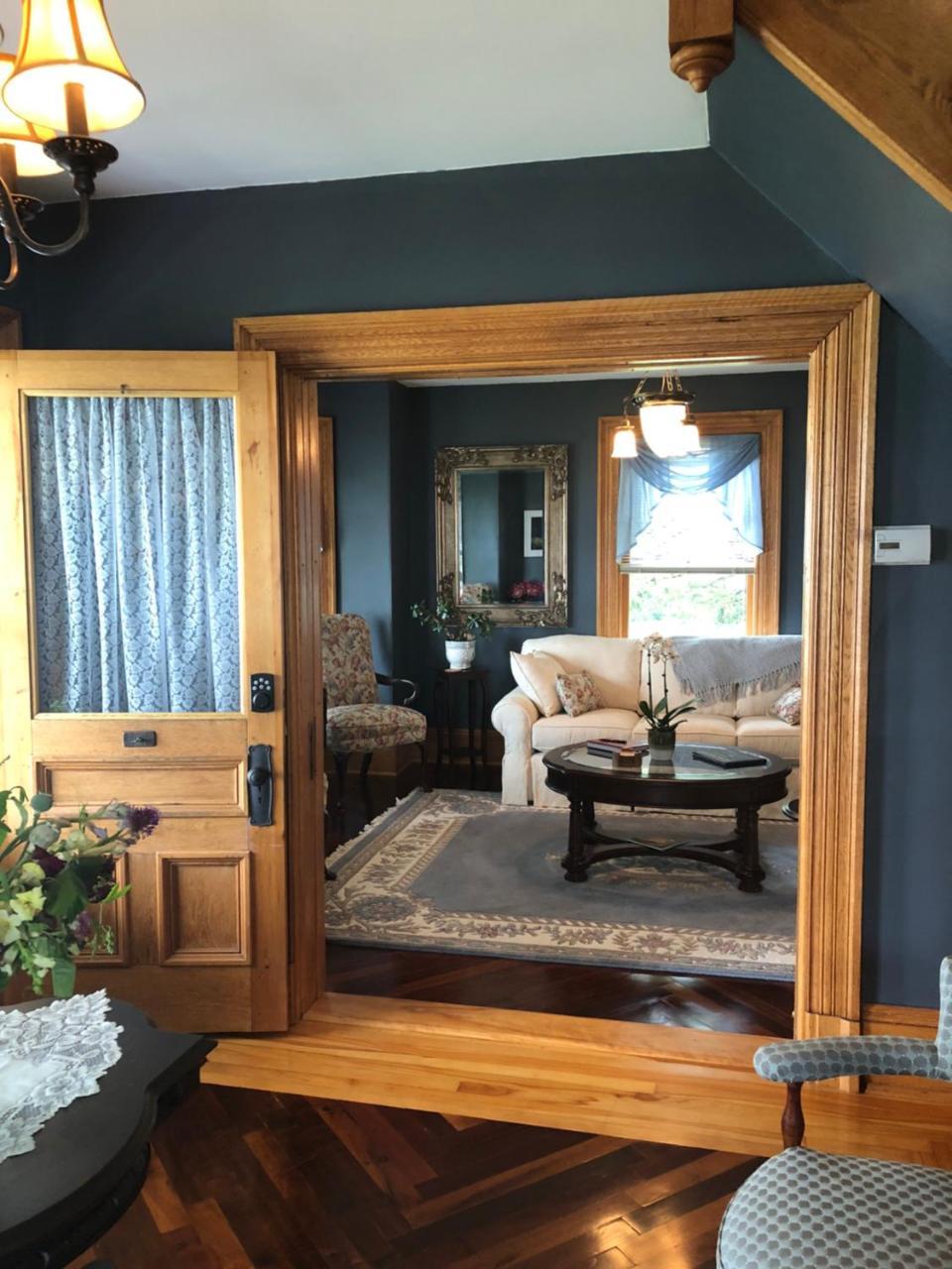 Toba'S Bed & Breakfast Lunenburg Extérieur photo